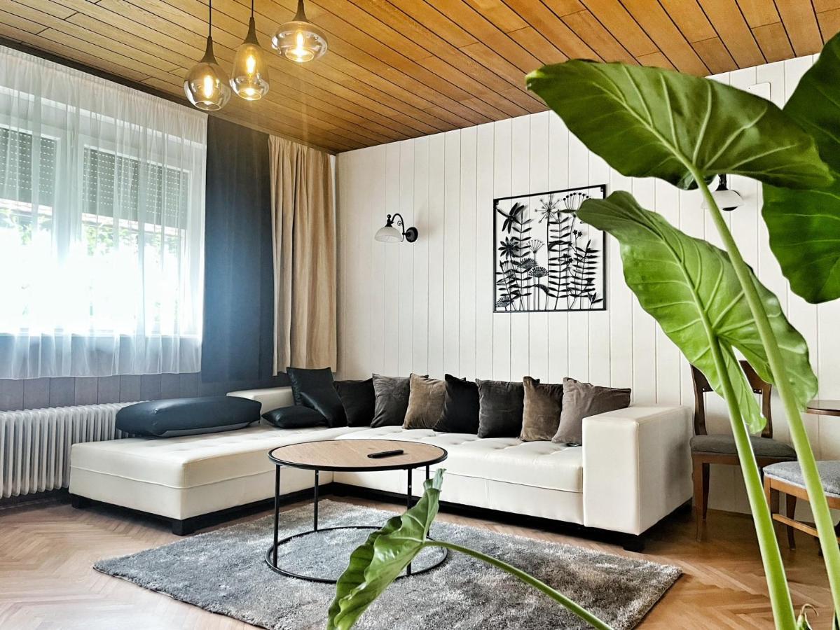Papas Apartment Lesce  Eksteriør bilde